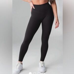 Vitality Black Tenacity Pant Leggings
